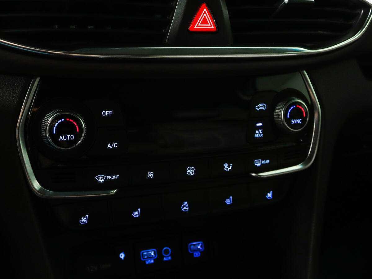 Купить Hyundai Santa Fe, 2020, 81 000 км.. Фото: #20