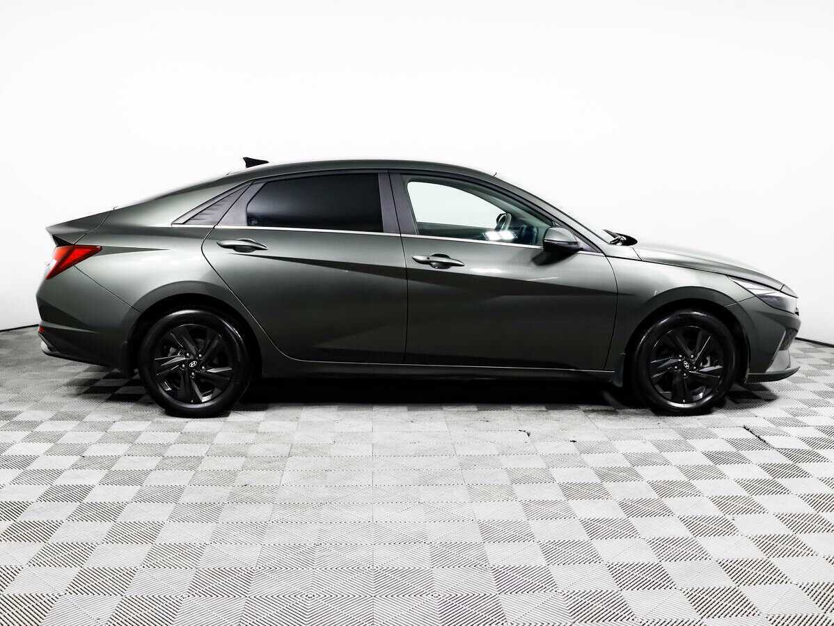 Купить Hyundai Elantra, 2021, 34 882 км.. Фото: #3
