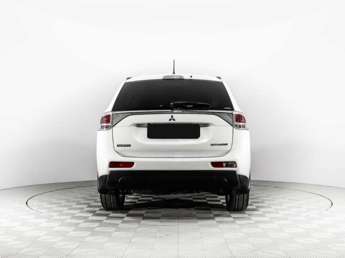 Купить Mitsubishi Outlander, 2014, 197 894 км.. Фото: #5