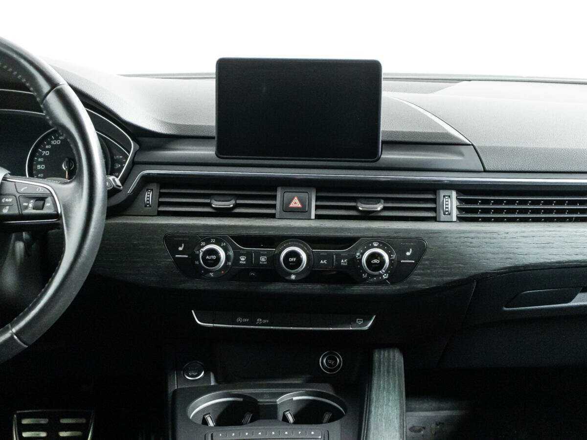 Купить Audi A4, 2017, 82 998 км.. Фото: #13