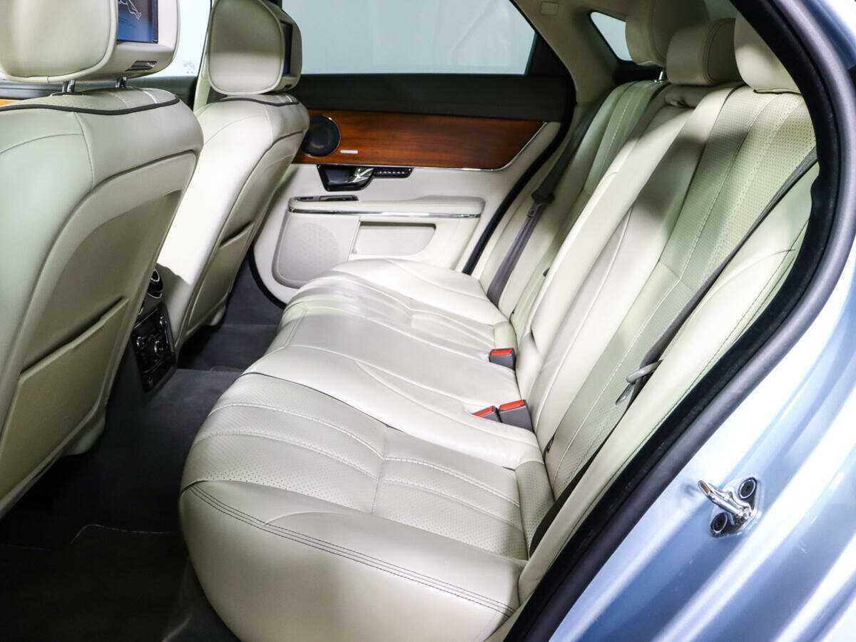 Купить Jaguar XJ, 2012, 147 181 км.. Фото: #7