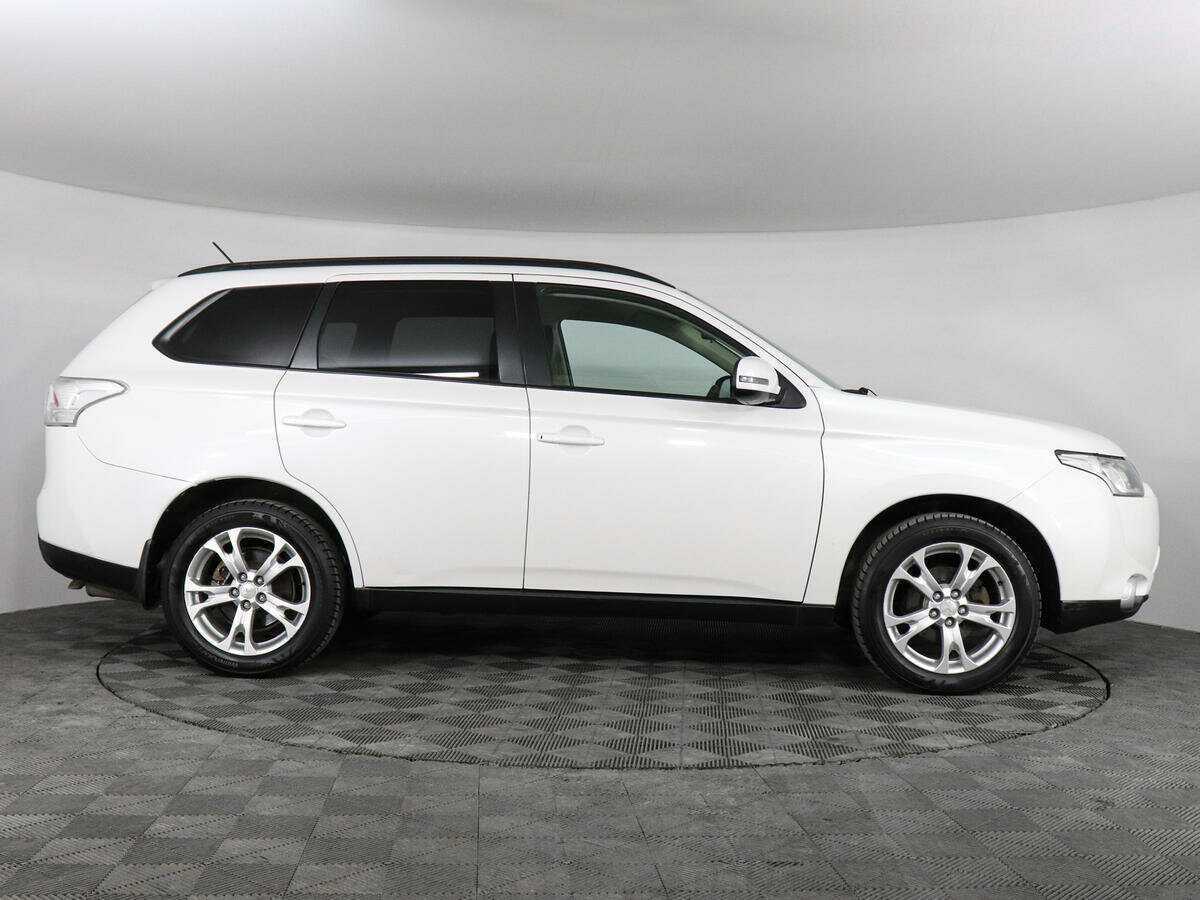 Купить Mitsubishi Outlander, 2013, 121 659 км.. Фото: #3