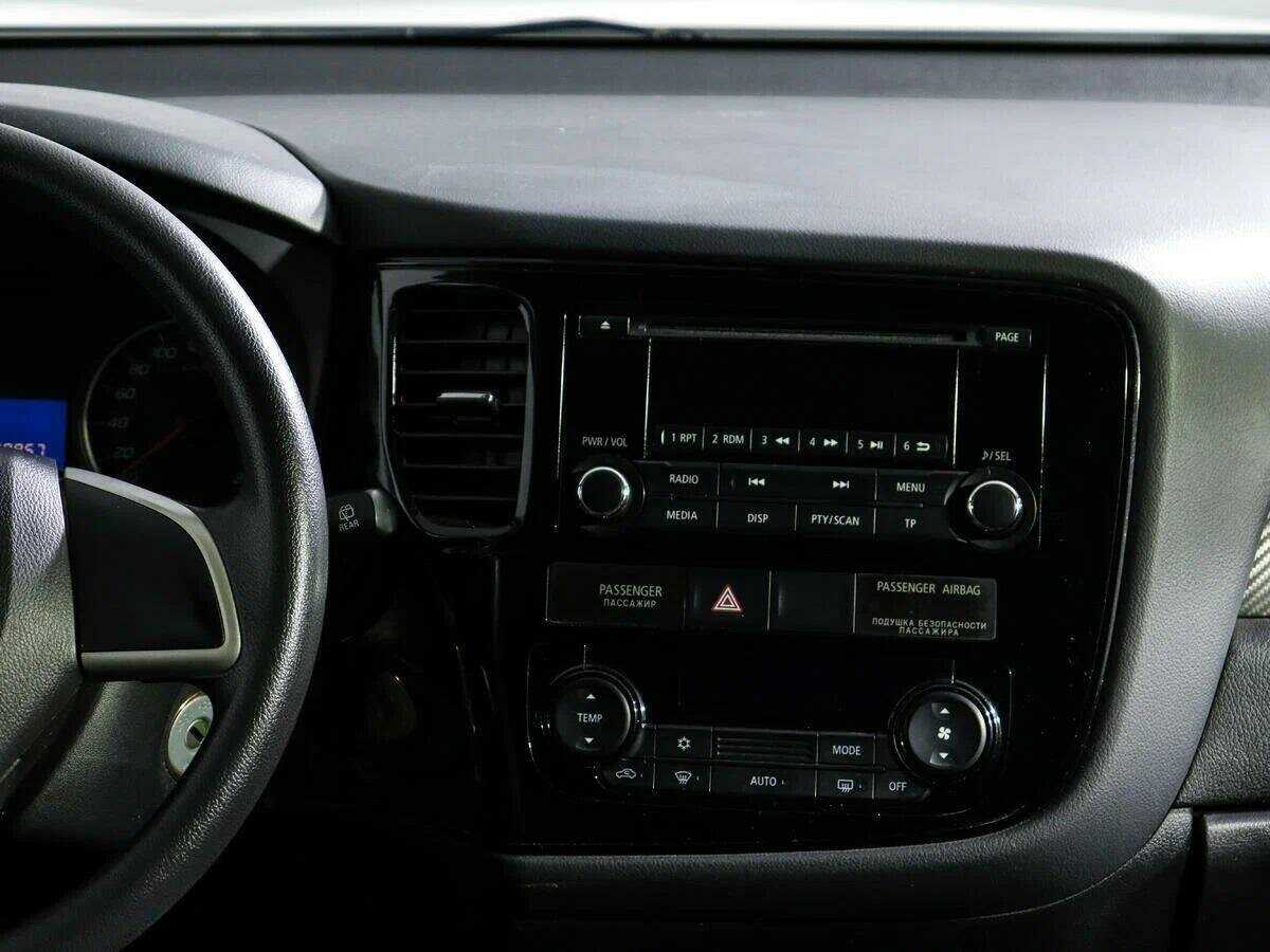 Купить Mitsubishi Outlander, 2012, 118 685 км.. Фото: #10