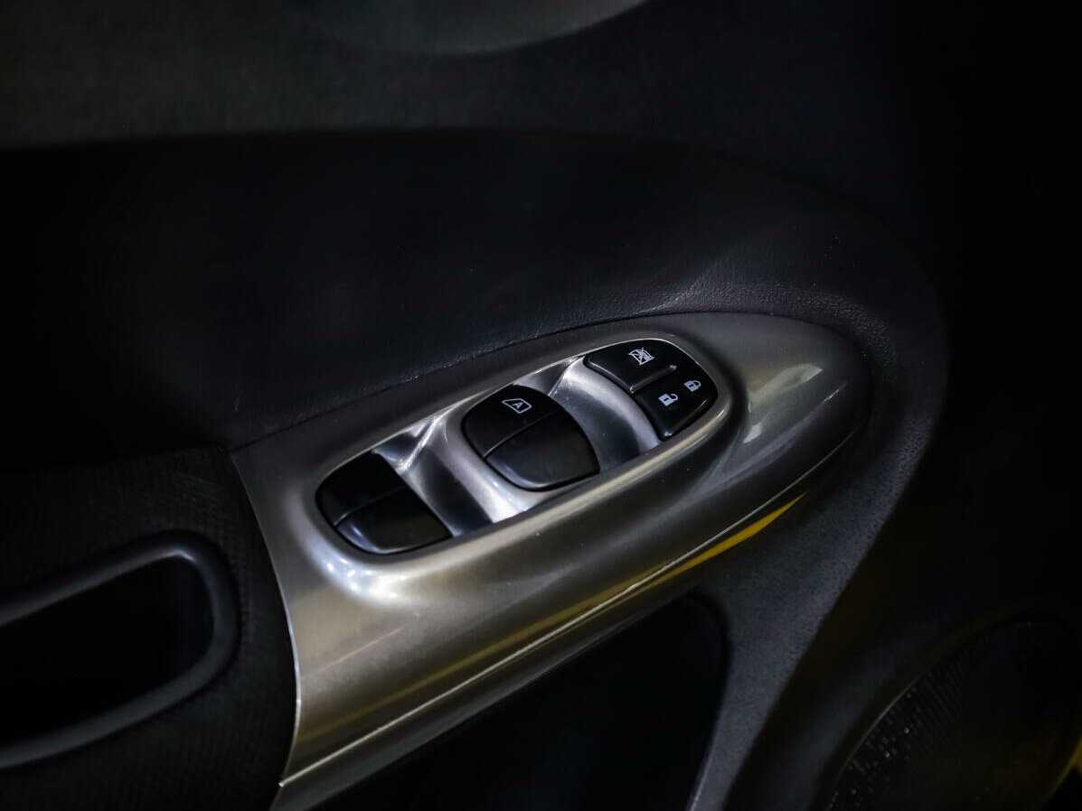 Купить Nissan Juke, 2014, 102 181 км.. Фото: #17