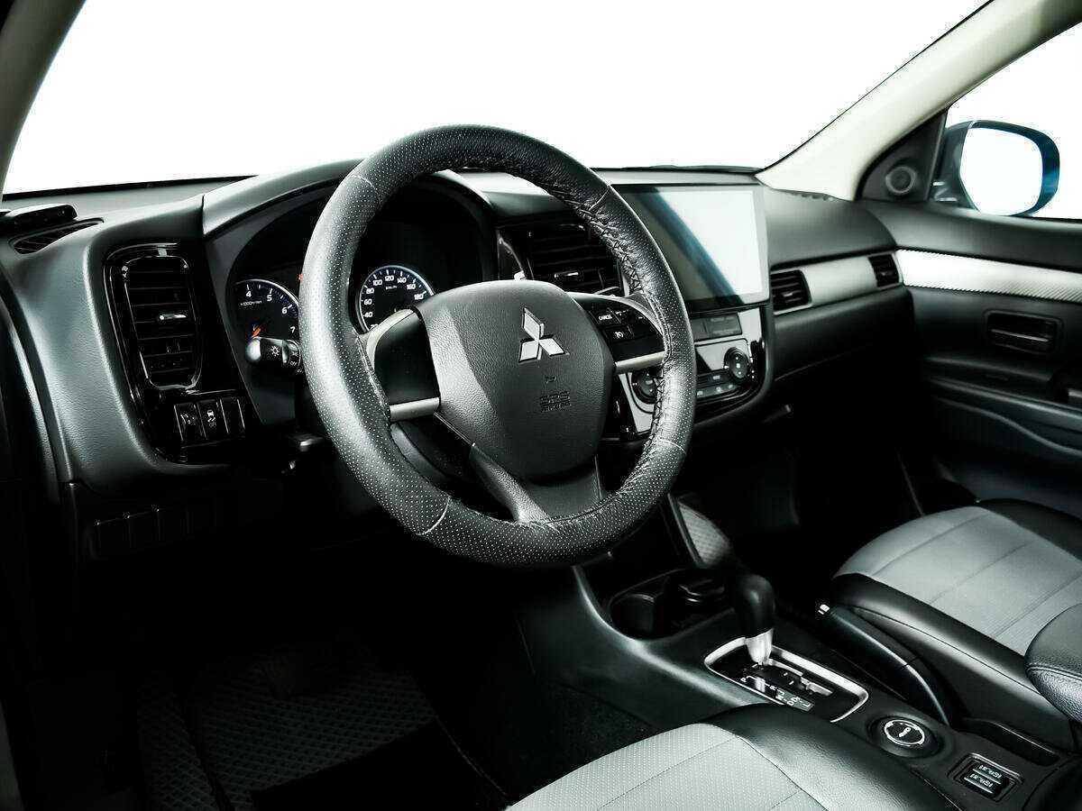 Купить Mitsubishi Outlander, 2013, 61 805 км.. Фото: #12