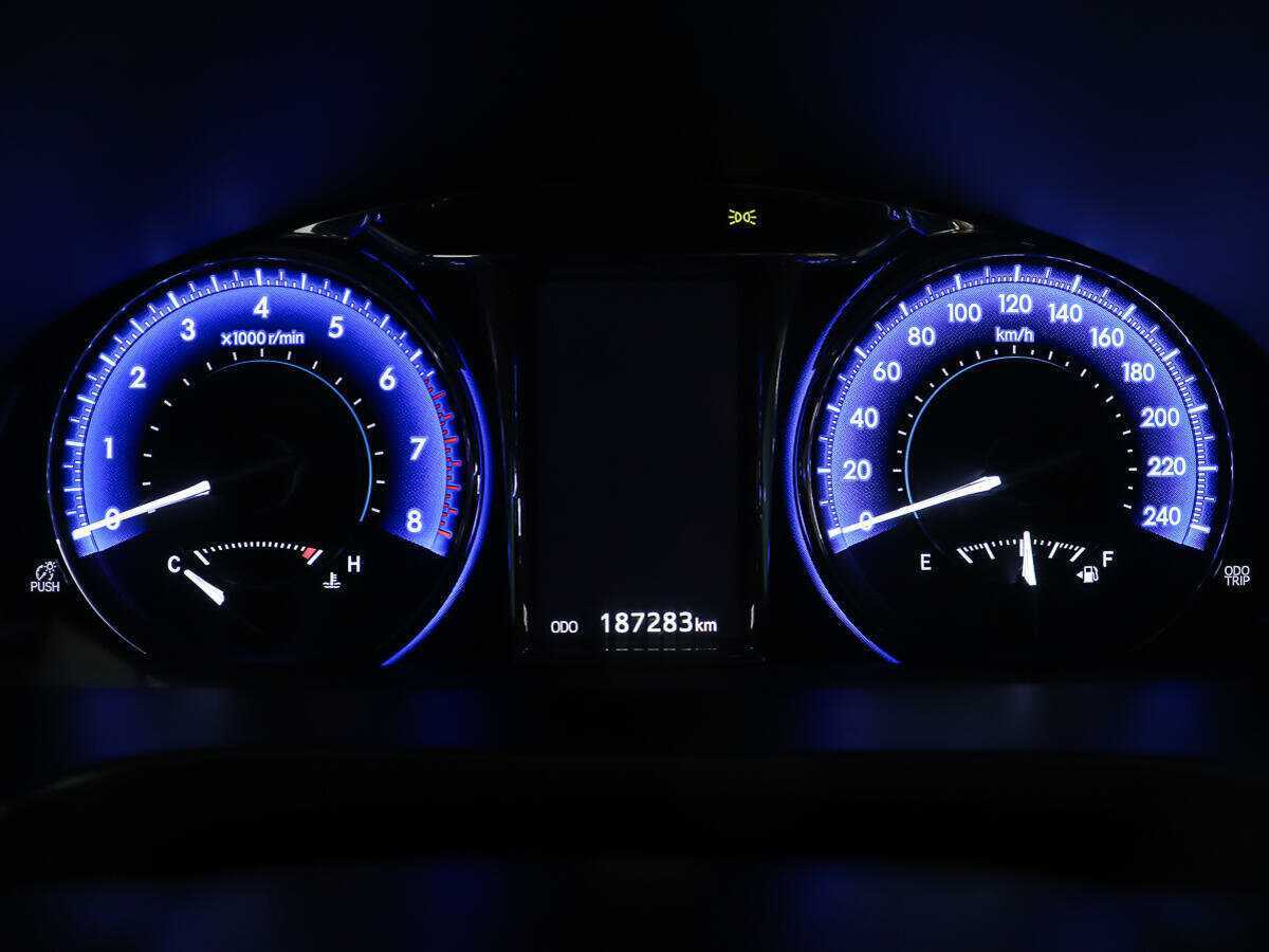 Купить Toyota Camry, 2015, 187 283 км.. Фото: #12