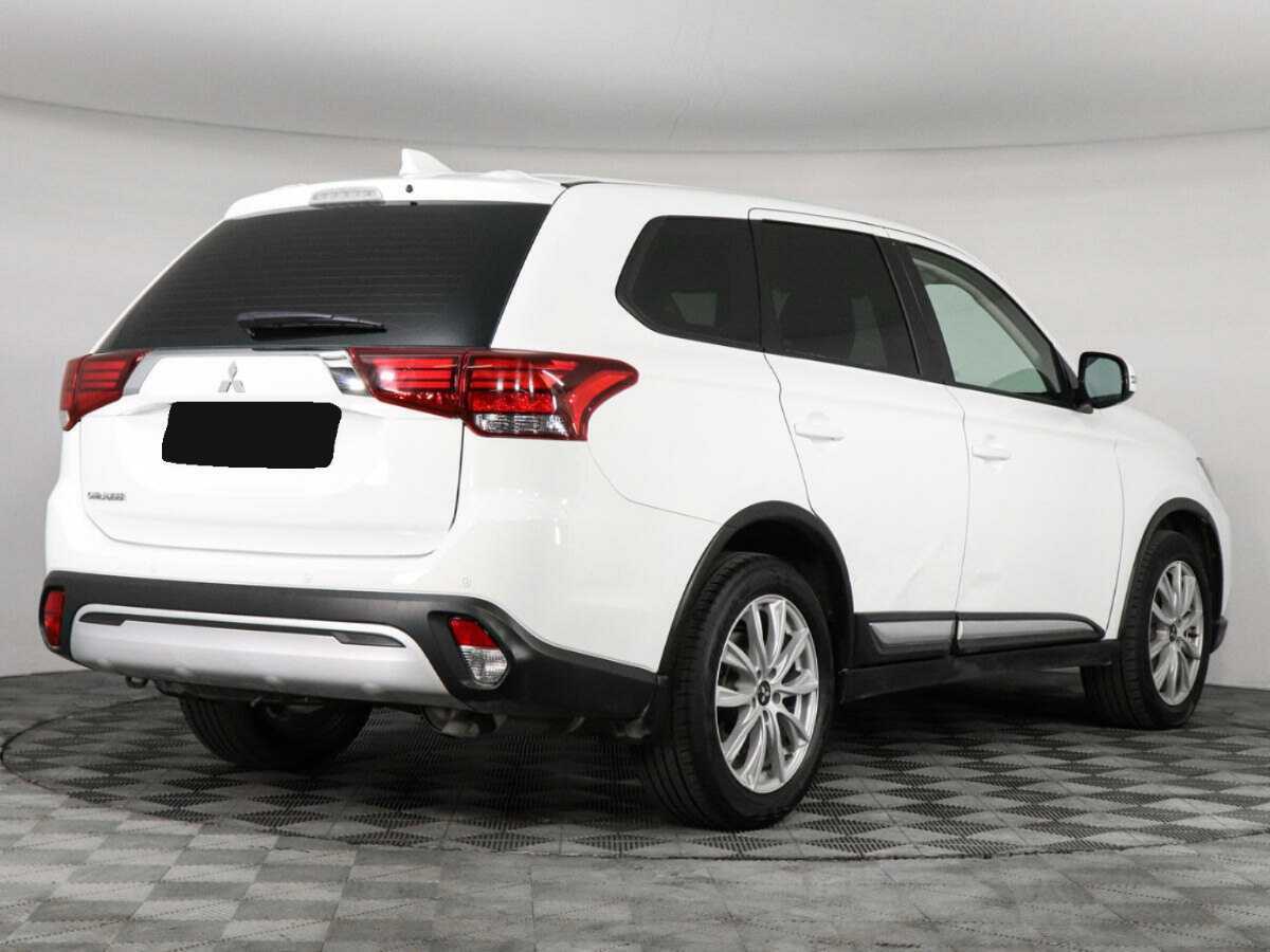 Купить Mitsubishi Outlander, 2020, 49 213 км.. Фото: #3