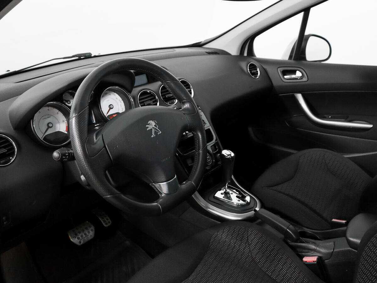 Купить Peugeot 308, 2012, 20 715 км.. Фото: #8