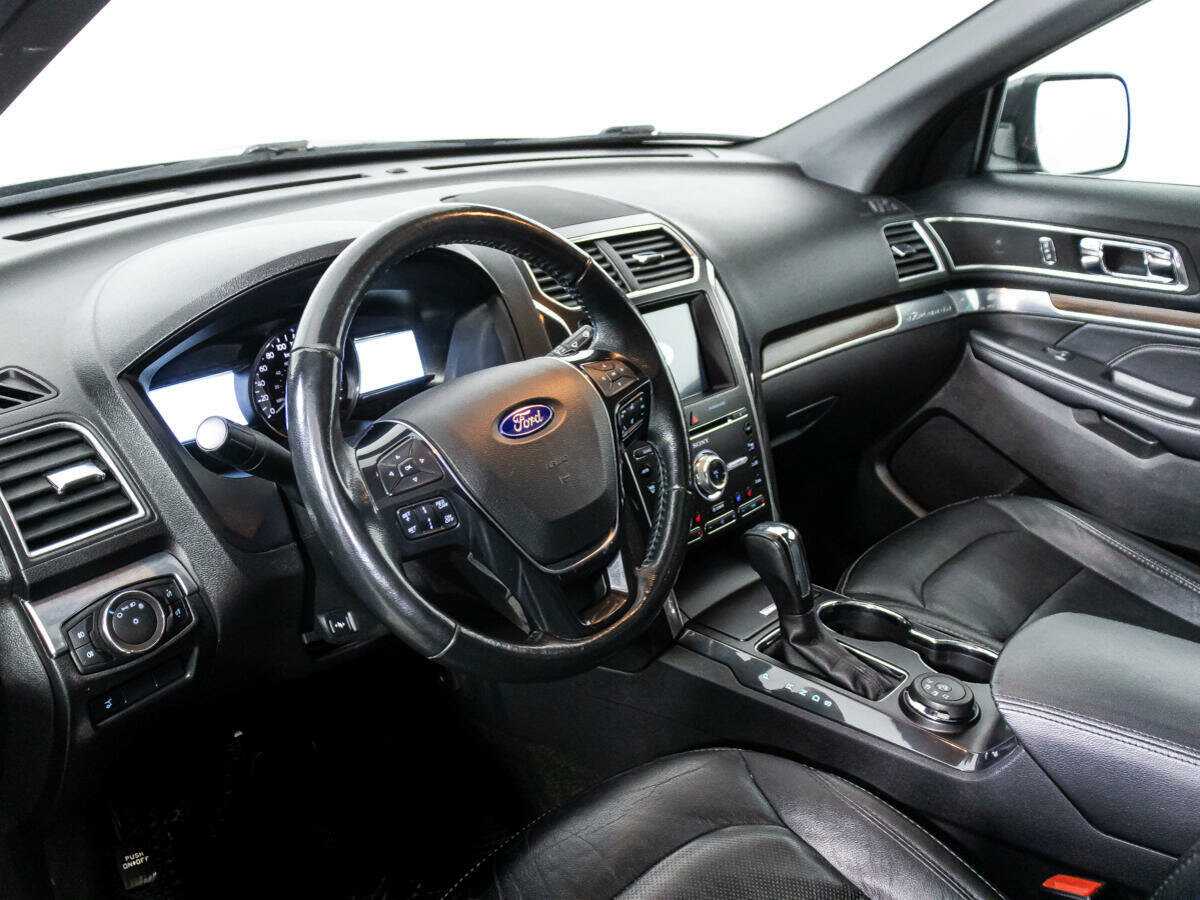Купить Ford Explorer, 2017, 209 239 км.. Фото: #10