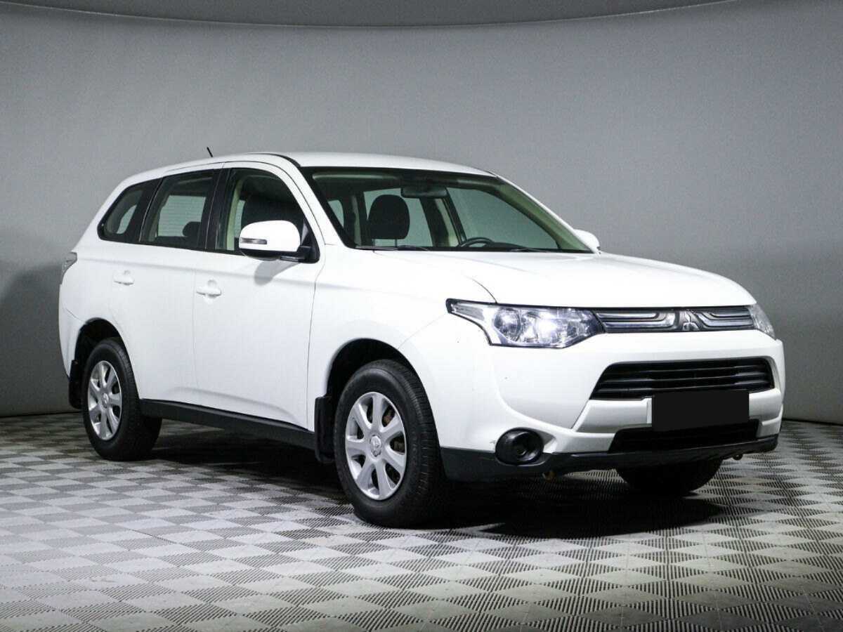 Купить Mitsubishi Outlander, 2013, 80 108 км.. Фото: #2