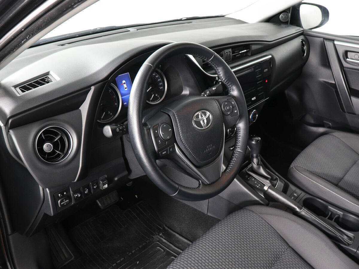 Купить Toyota Corolla, 2017, 64 289 км.. Фото: #8