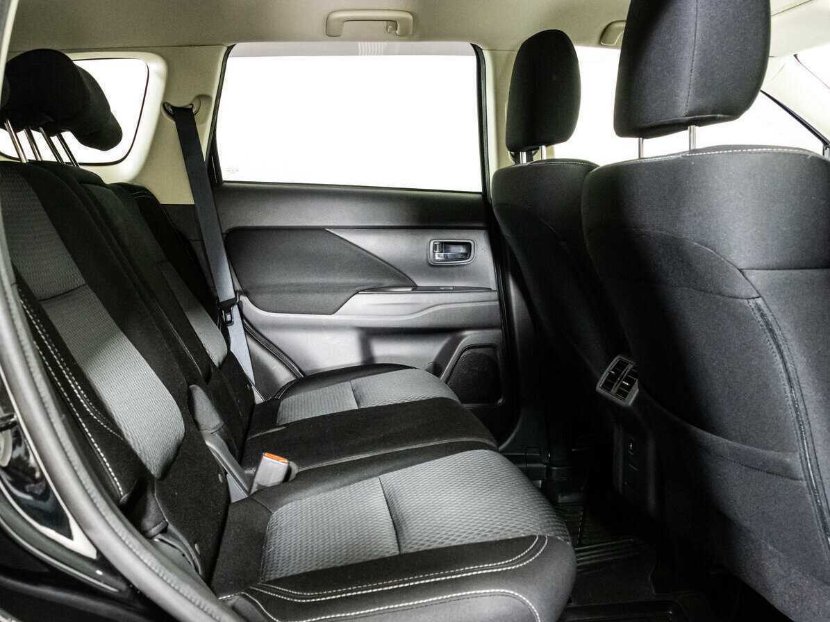 Купить Mitsubishi Outlander, 2019, 72 084 км.. Фото: #13