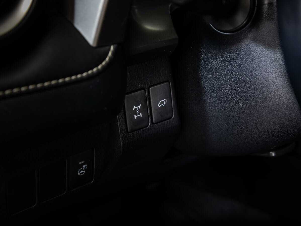 Купить Toyota RAV4, 2018, 130 771 км.. Фото: #14