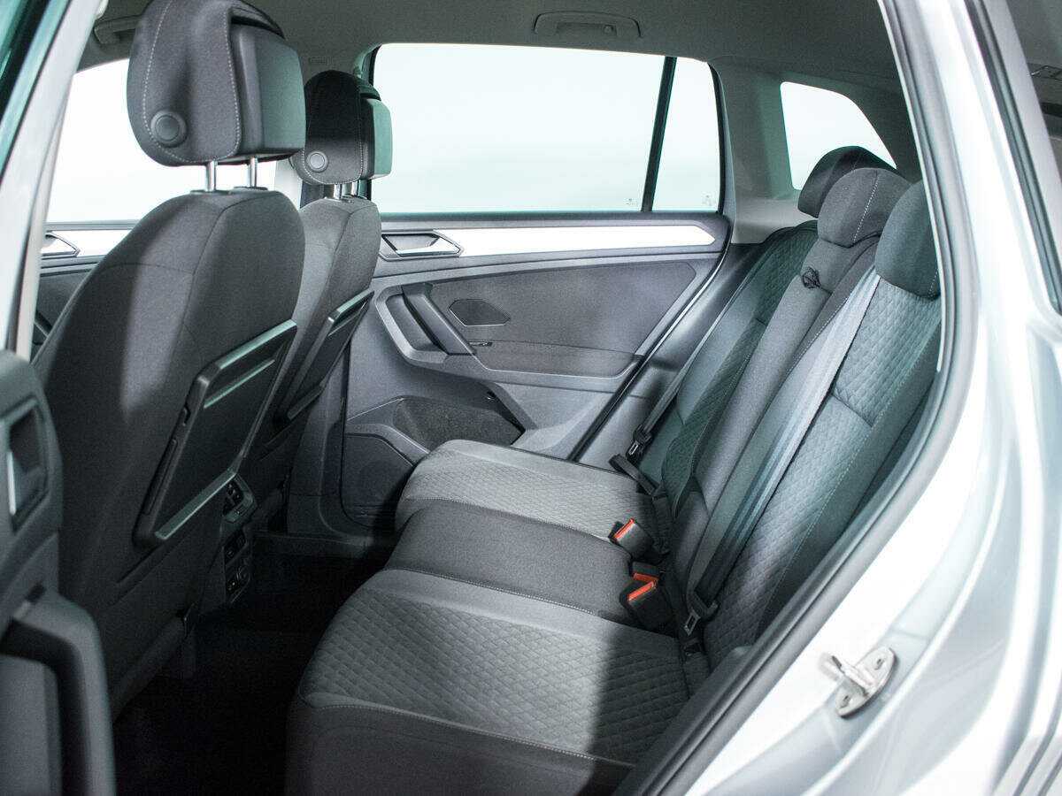 Купить Volkswagen Tiguan, 2019, 17 090 км.. Фото: #8