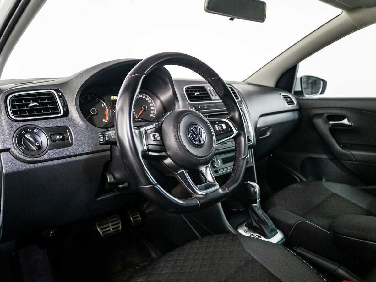 Купить Volkswagen Polo, 2018, 78 432 км.. Фото: #9
