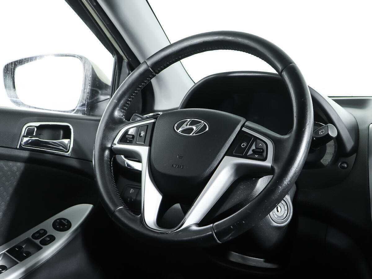 Купить Hyundai Solaris, 2012, 178 384 км.. Фото: #13