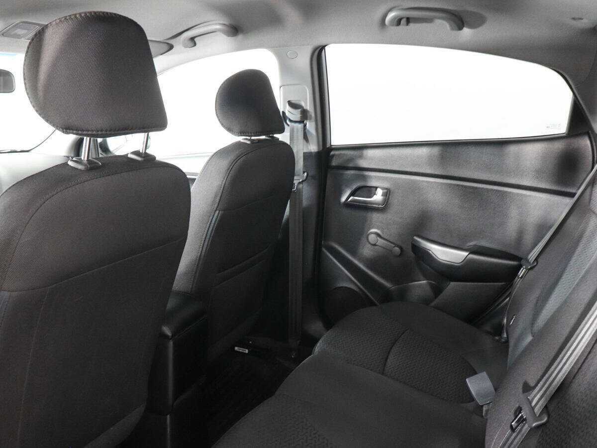 Купить Kia Rio, 2016, 81 158 км.. Фото: #11