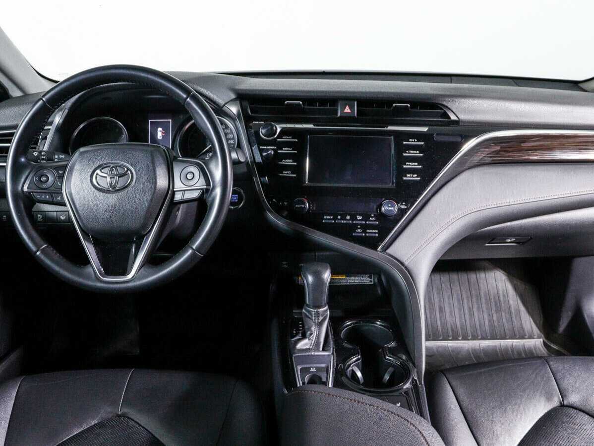 Купить Toyota Camry, 2019, 52 430 км.. Фото: #11