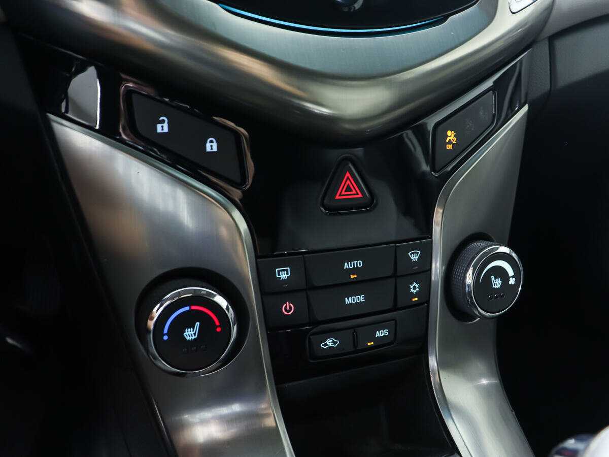 Купить Chevrolet Cruze, 2013, 243 424 км.. Фото: #14