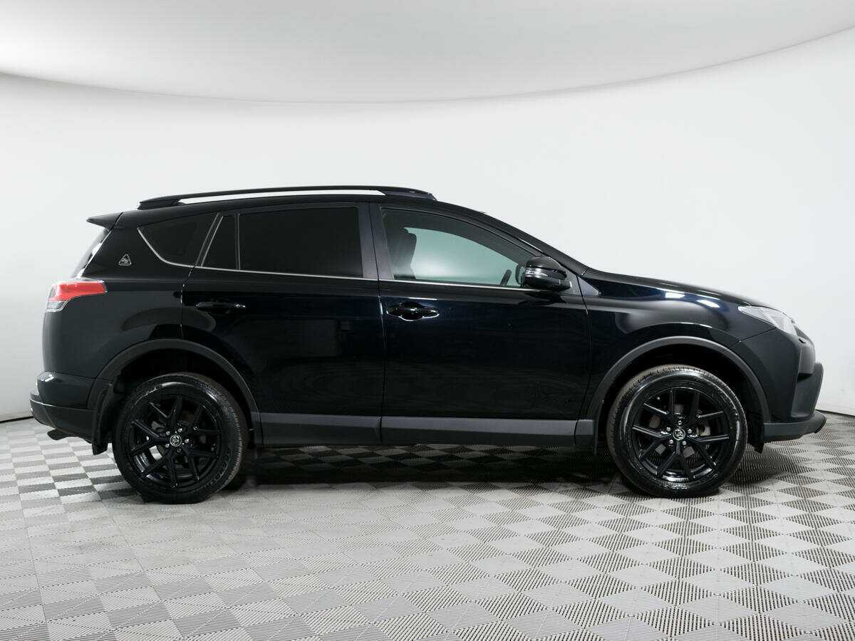 Купить Toyota RAV4, 2019, 35 218 км.. Фото: #3