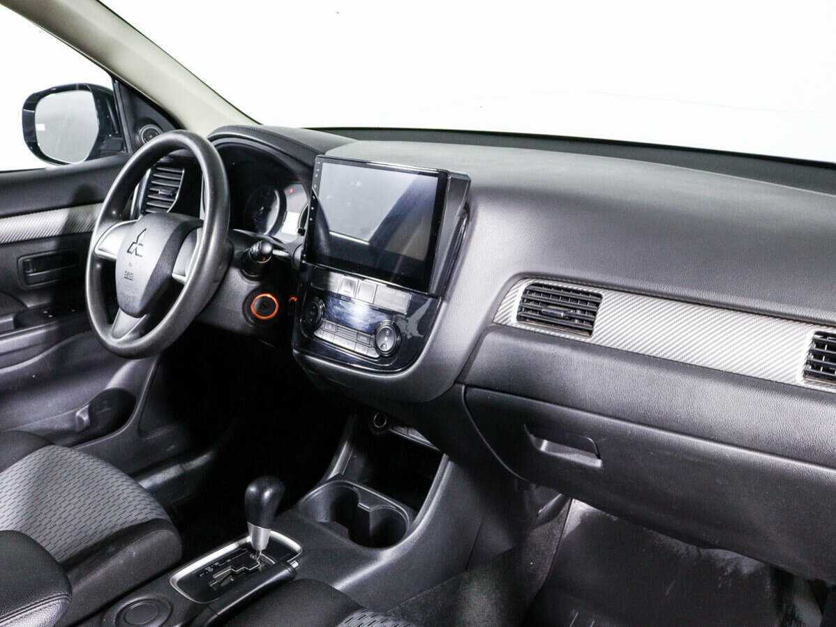 Купить Mitsubishi Outlander, 2015, 70 200 км.. Фото: #6
