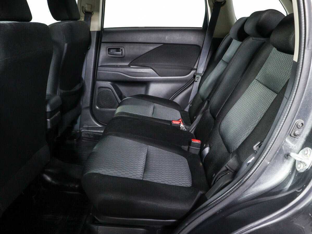 Купить Mitsubishi Outlander, 2015, 70 200 км.. Фото: #7