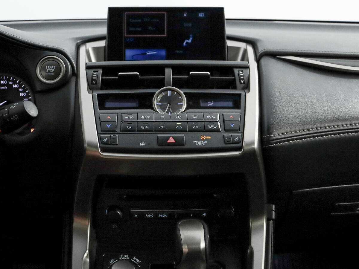 Купить Lexus NX, 2016, 67 736 км.. Фото: #15