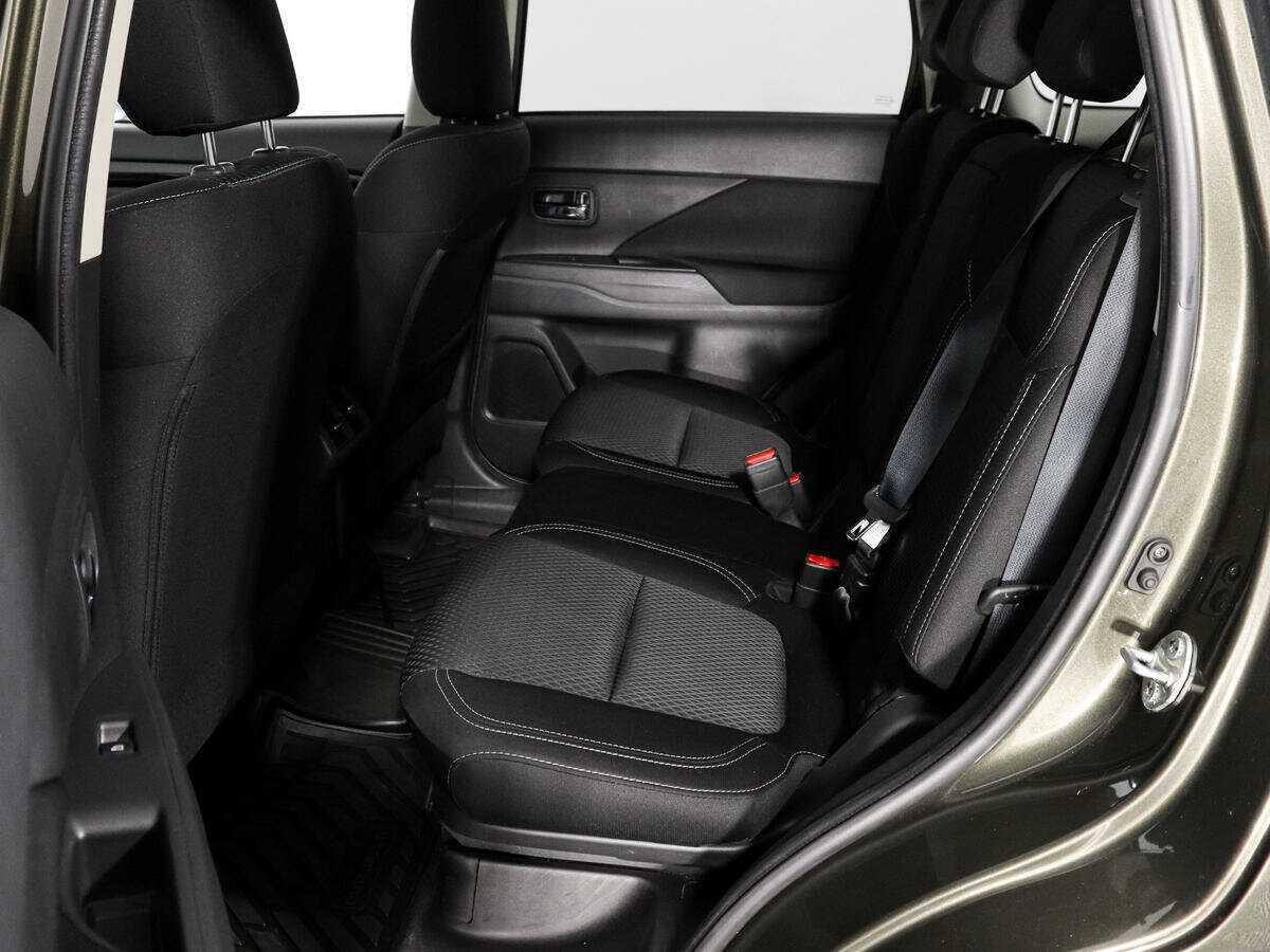 Купить Mitsubishi Outlander, 2020, 45 118 км.. Фото: #11