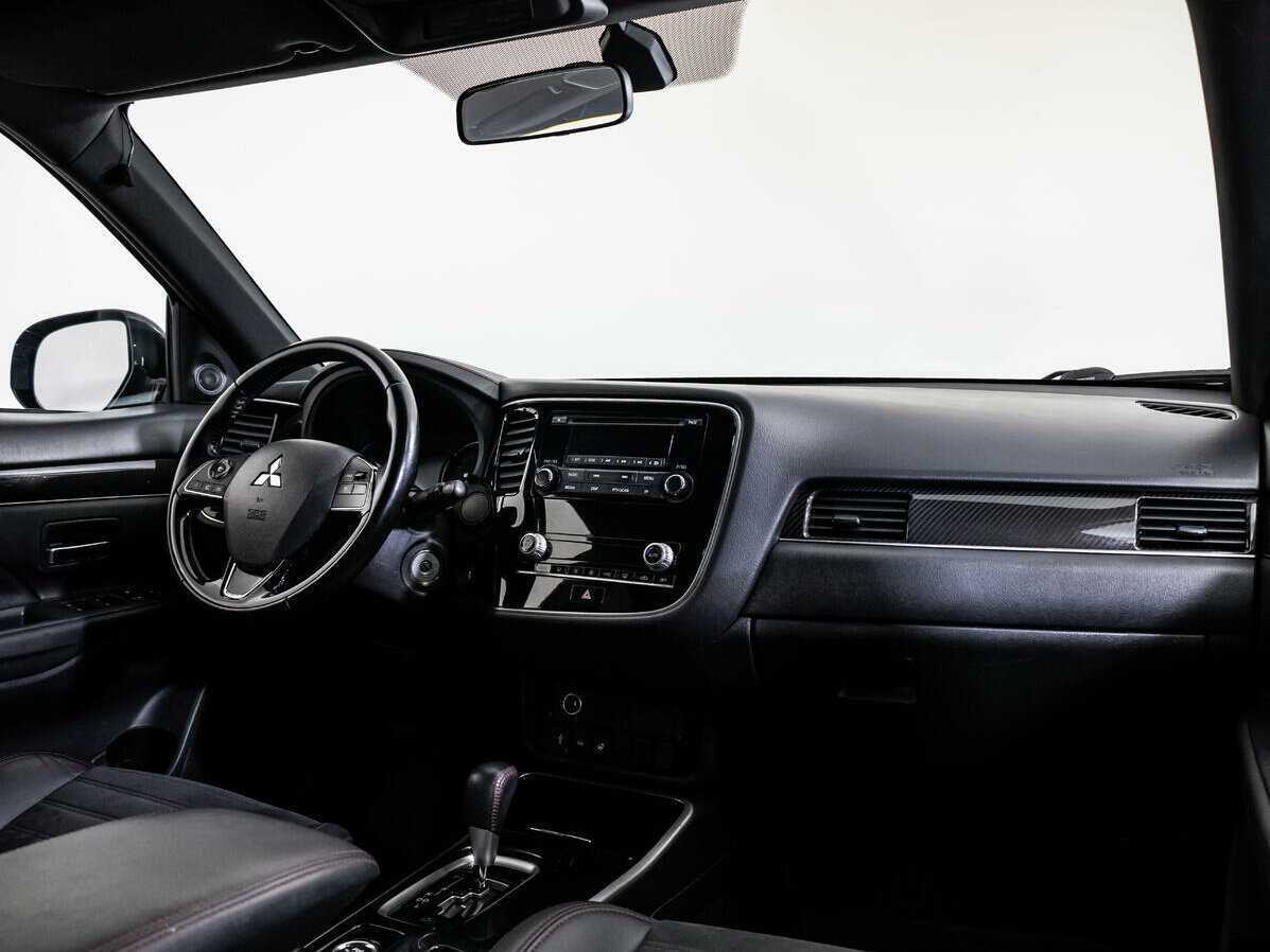 Купить Mitsubishi Outlander, 2021, 70 659 км.. Фото: #6