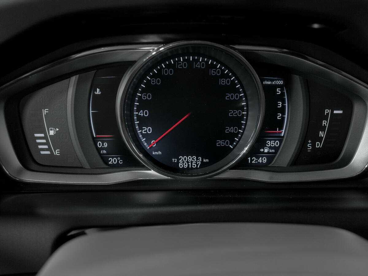 Купить Volvo XC60, 2015, 69 156 км.. Фото: #10