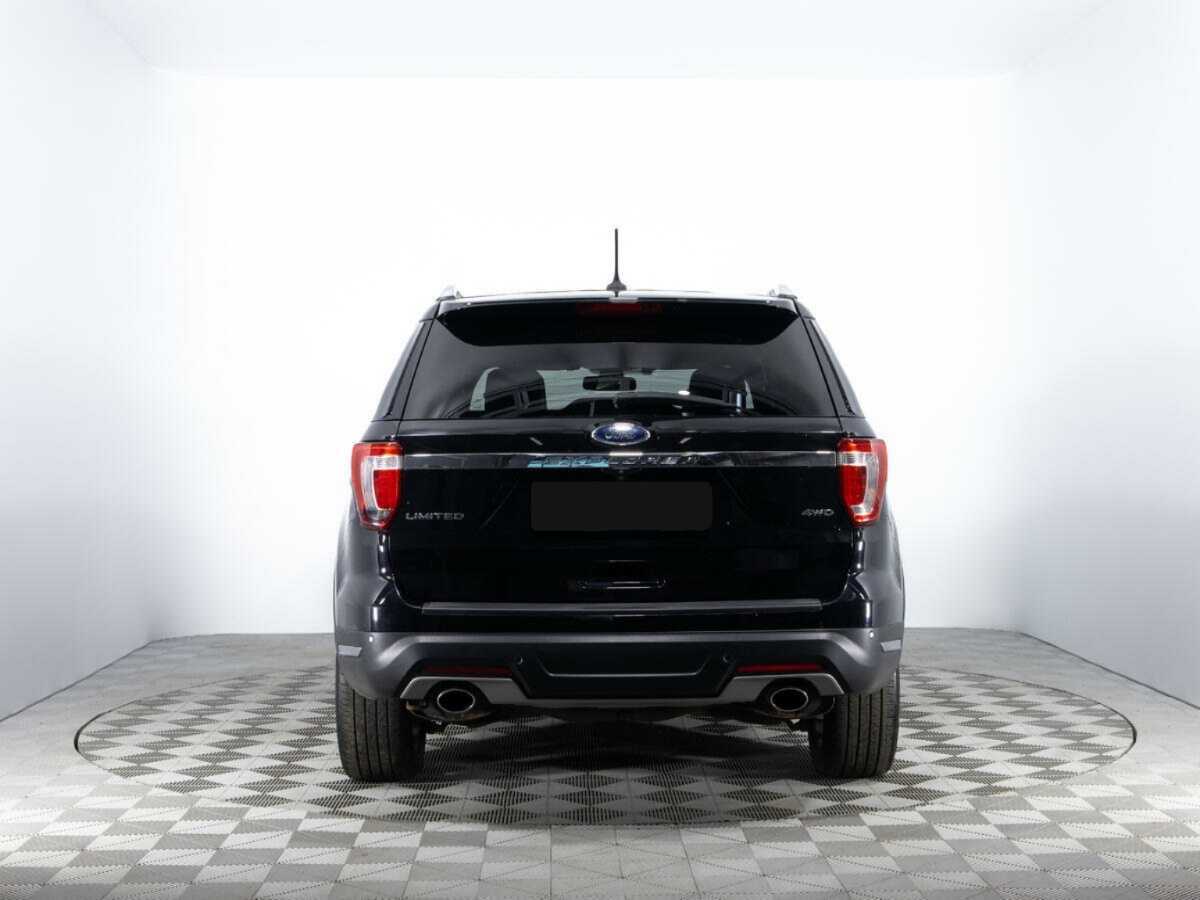 Купить Ford Explorer, 2018, 114 388 км.. Фото: #5