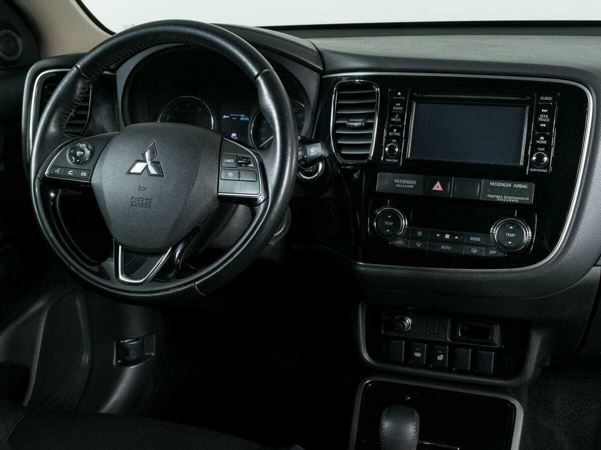 Купить Mitsubishi Outlander, 2017, 134 690 км.. Фото: #8