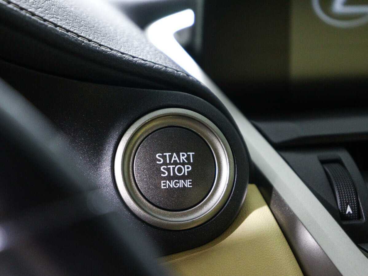 Купить Lexus NX, 2017, 73 890 км.. Фото: #13