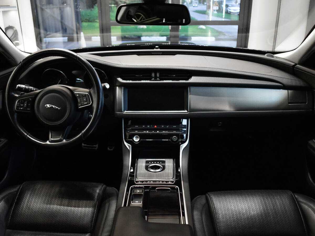 Купить Jaguar XF, 2016, 134 411 км.. Фото: #7