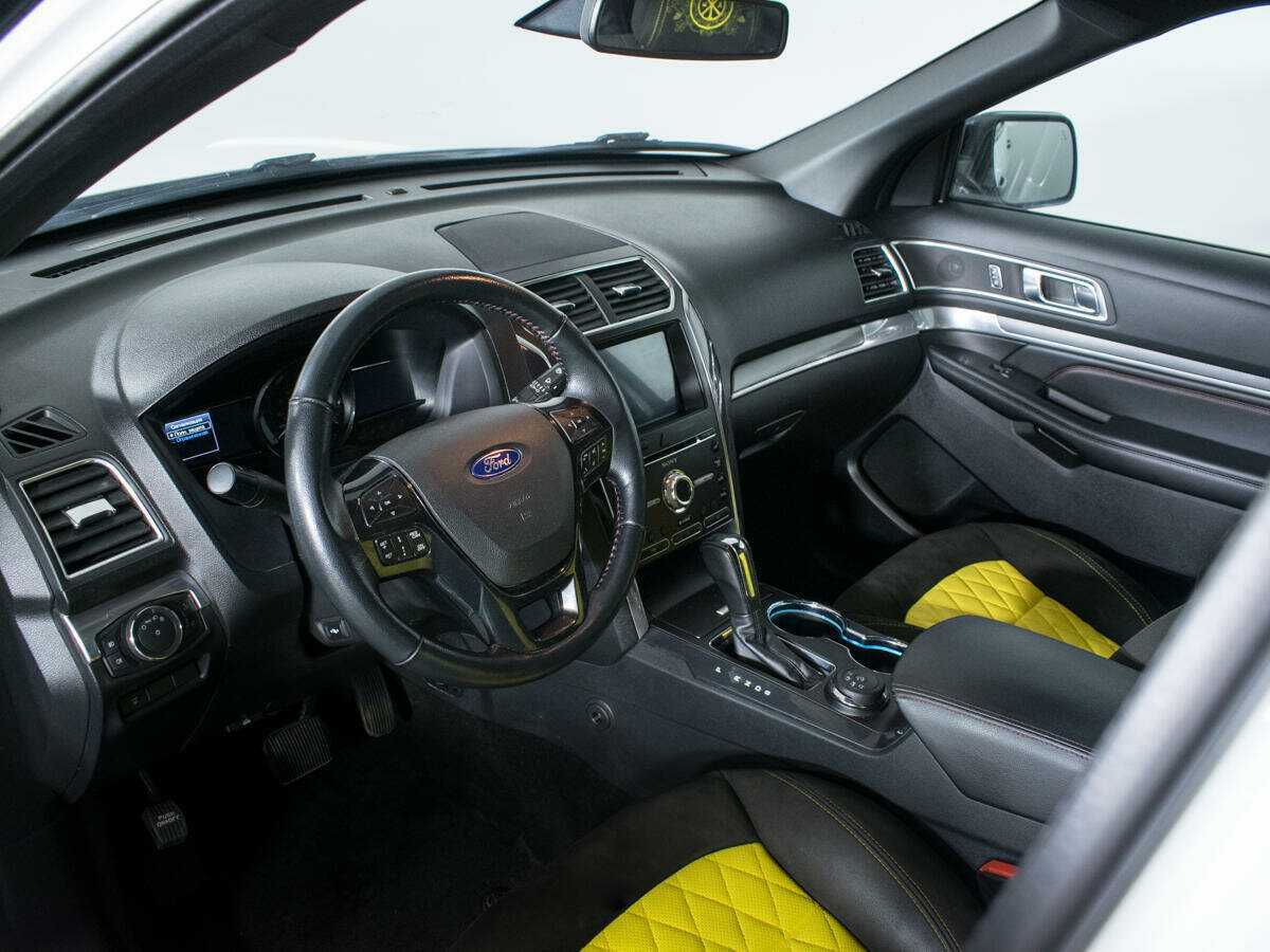 Купить Ford Explorer, 2016, 151 527 км.. Фото: #9