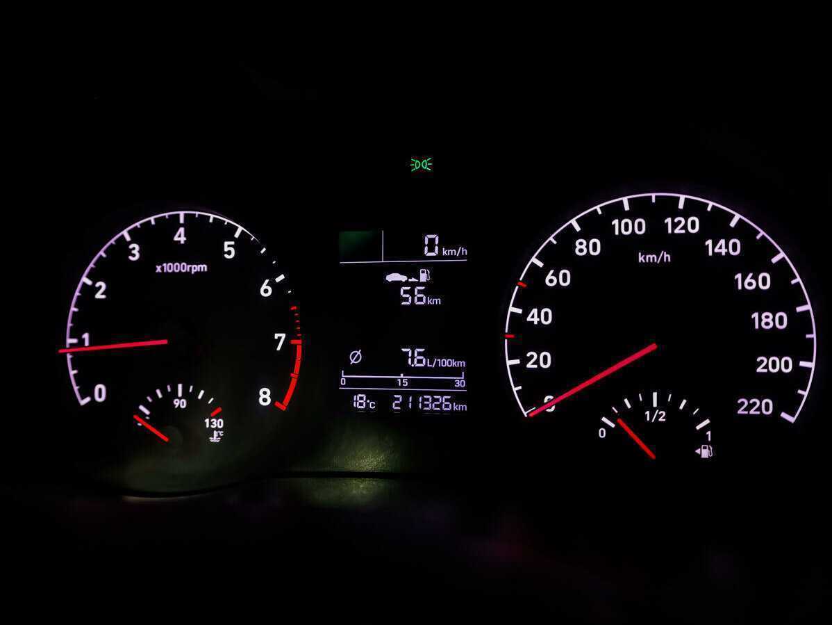 Купить Hyundai Solaris, 2019, 211 326 км.. Фото: #15