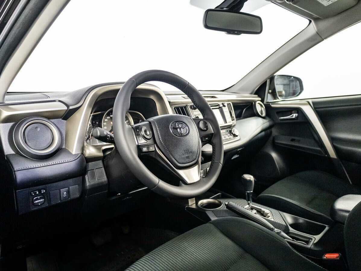 Купить Toyota RAV4, 2014, 122 915 км.. Фото: #9