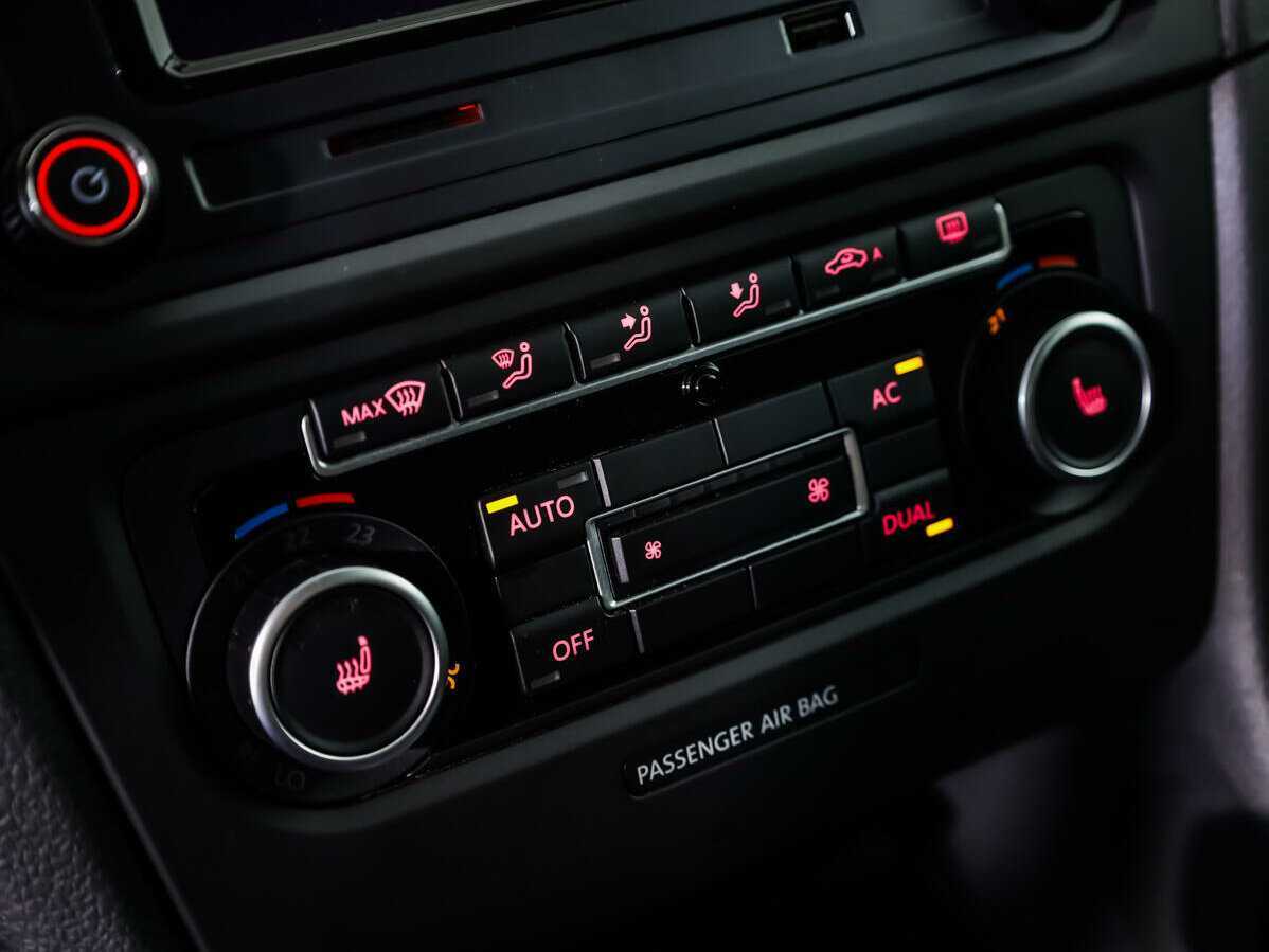 Купить Volkswagen Golf, 2012, 92 591 км.. Фото: #13