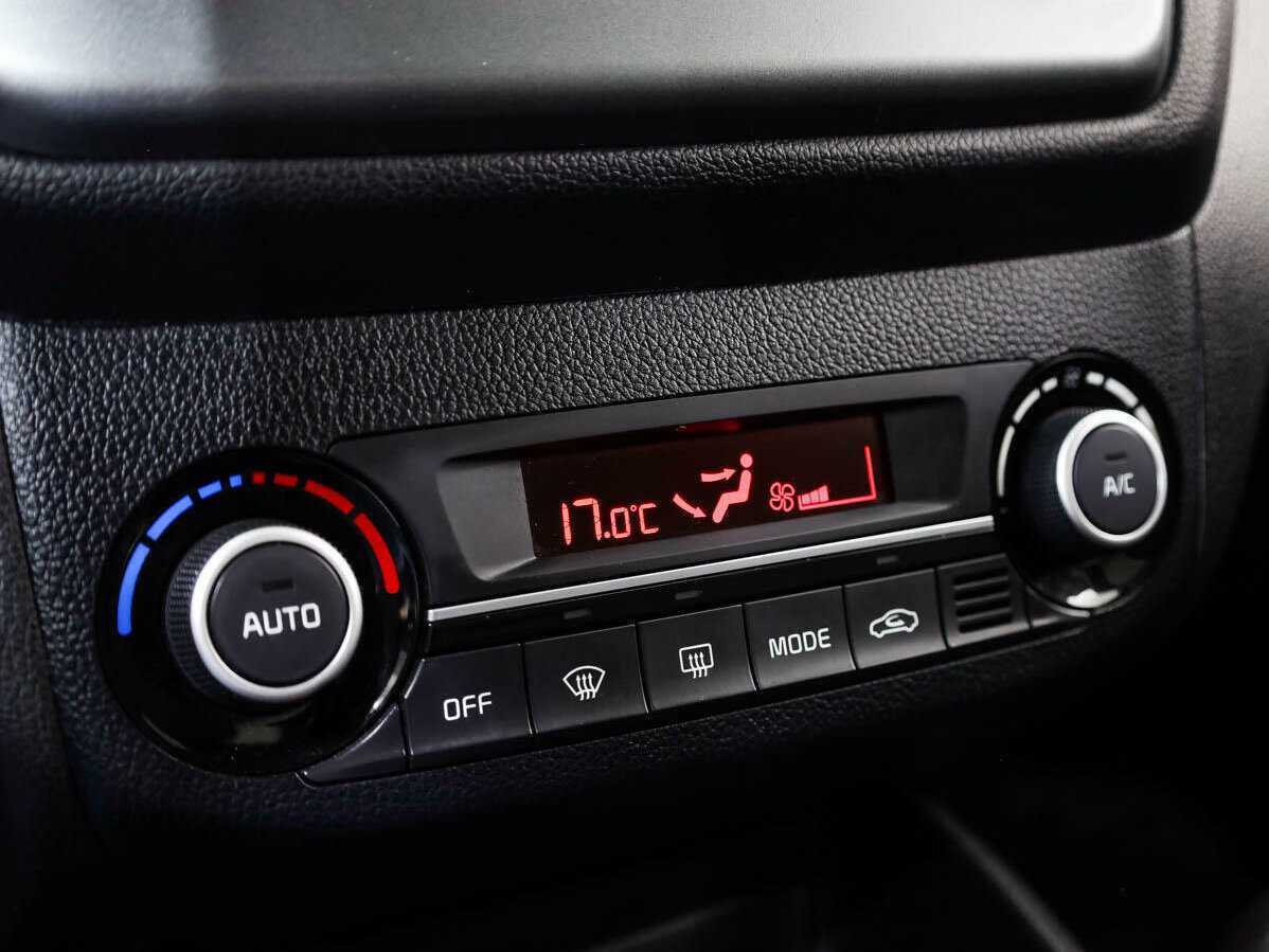 Купить Kia Rio, 2016, 79 023 км.. Фото: #16