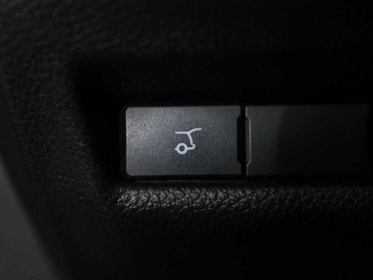 Купить Ford Explorer, 2013, 147 490 км.. Фото: #15