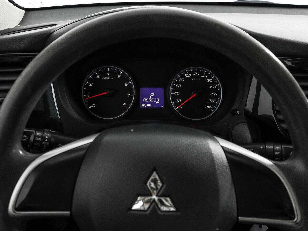 Купить Mitsubishi Outlander, 2018, 55 538 км.. Фото: #14