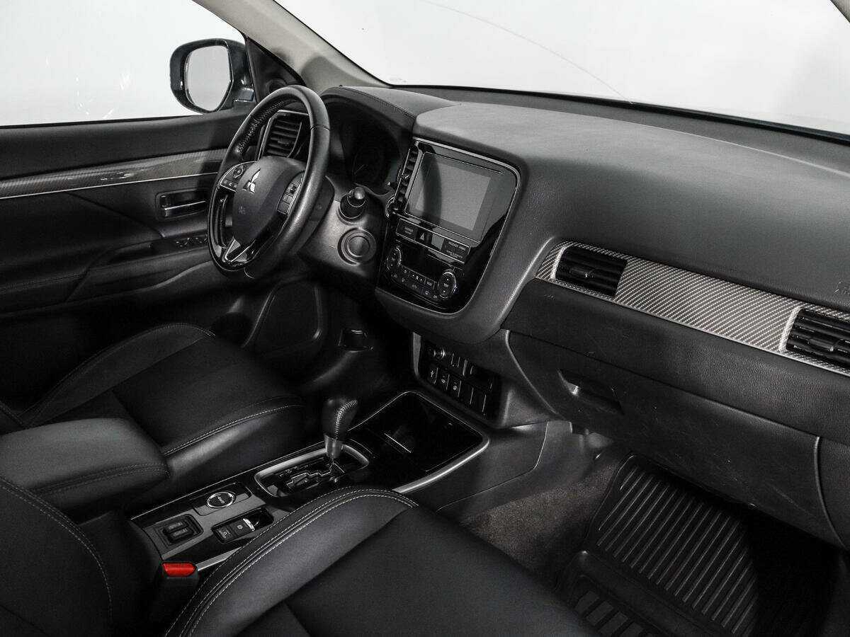 Купить Mitsubishi Outlander, 2019, 71 230 км.. Фото: #8