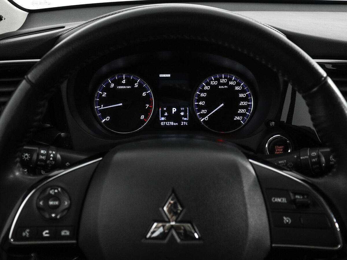 Купить Mitsubishi Outlander, 2019, 71 230 км.. Фото: #14
