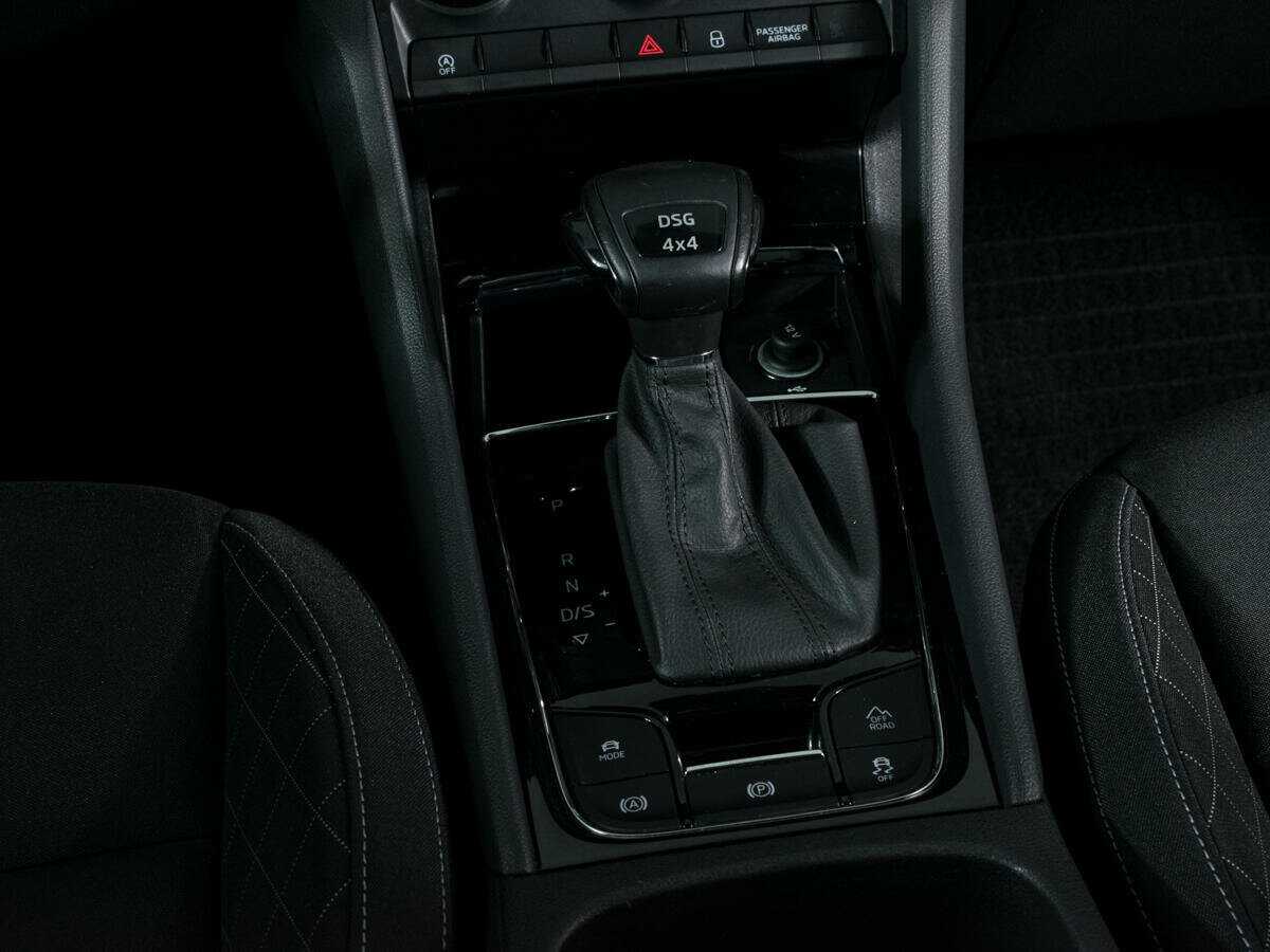 Купить Skoda Karoq, 2021, 67 330 км.. Фото: #8