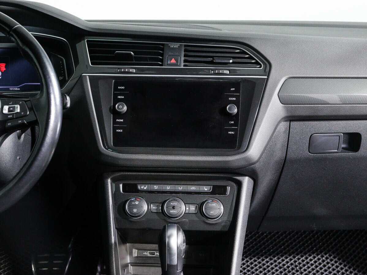 Купить Volkswagen Tiguan, 2019, 107 257 км.. Фото: #12