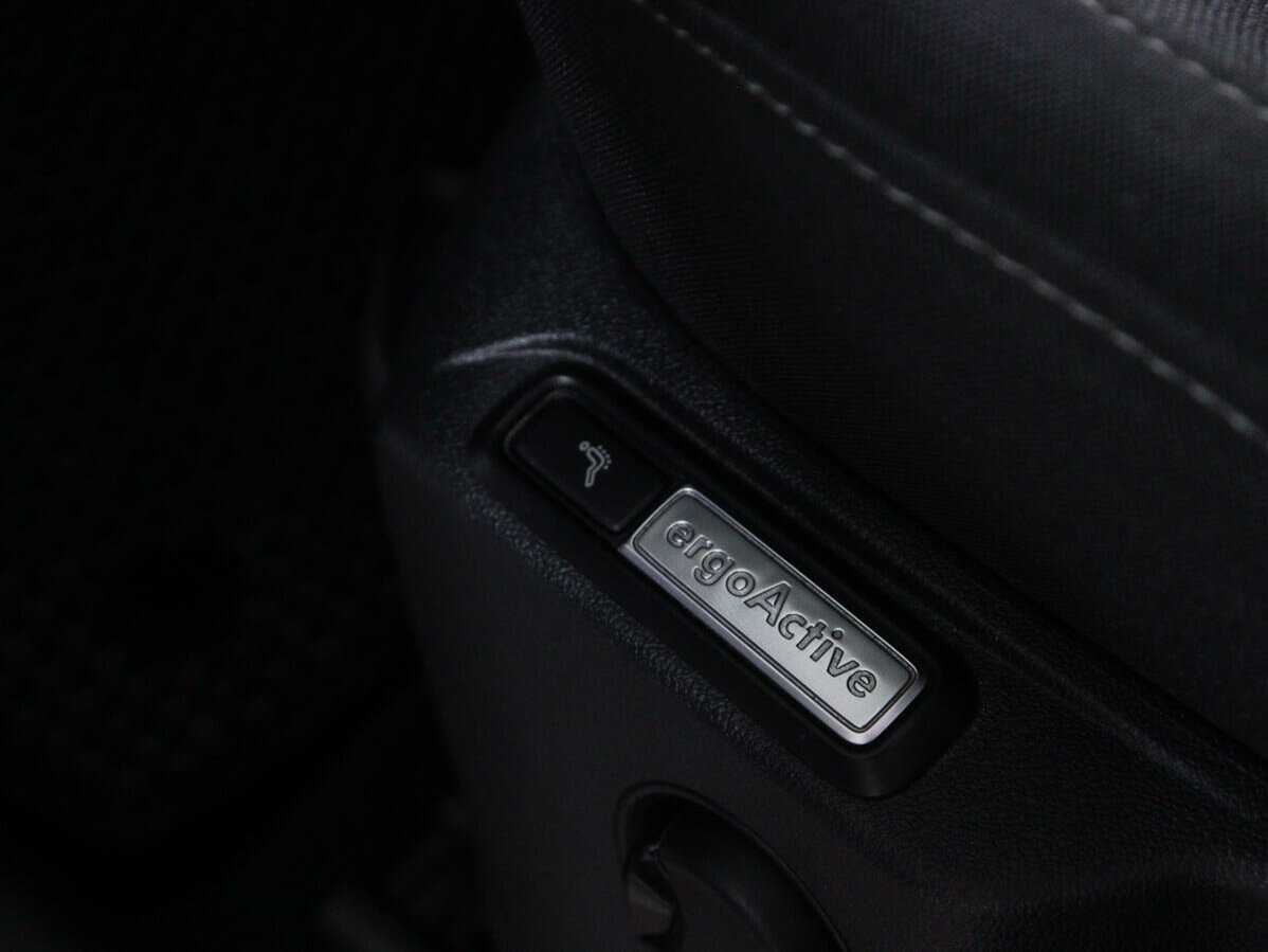 Купить Volkswagen Tiguan, 2019, 107 257 км.. Фото: #16