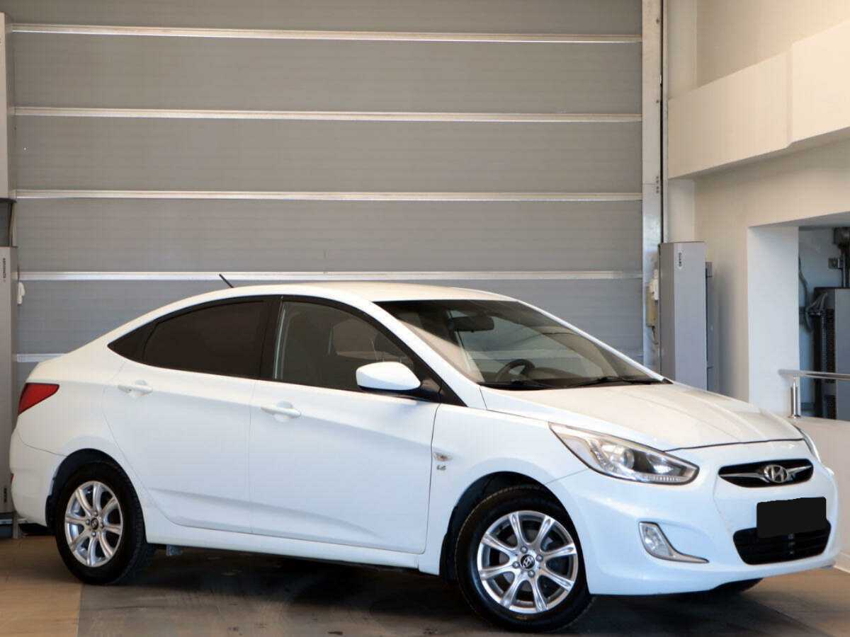 Купить Hyundai Solaris, 2013, 115 978 км.. Фото: #2