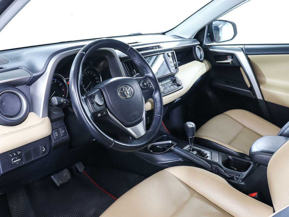 Купить Toyota RAV4, 2018, 87 700 км.. Фото: #11