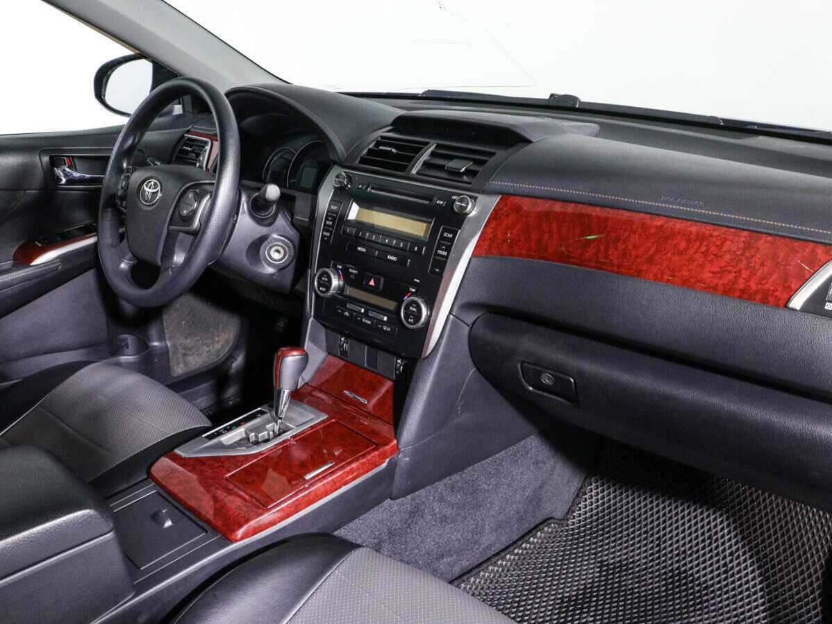 Купить Toyota Camry, 2013, 100 350 км.. Фото: #8