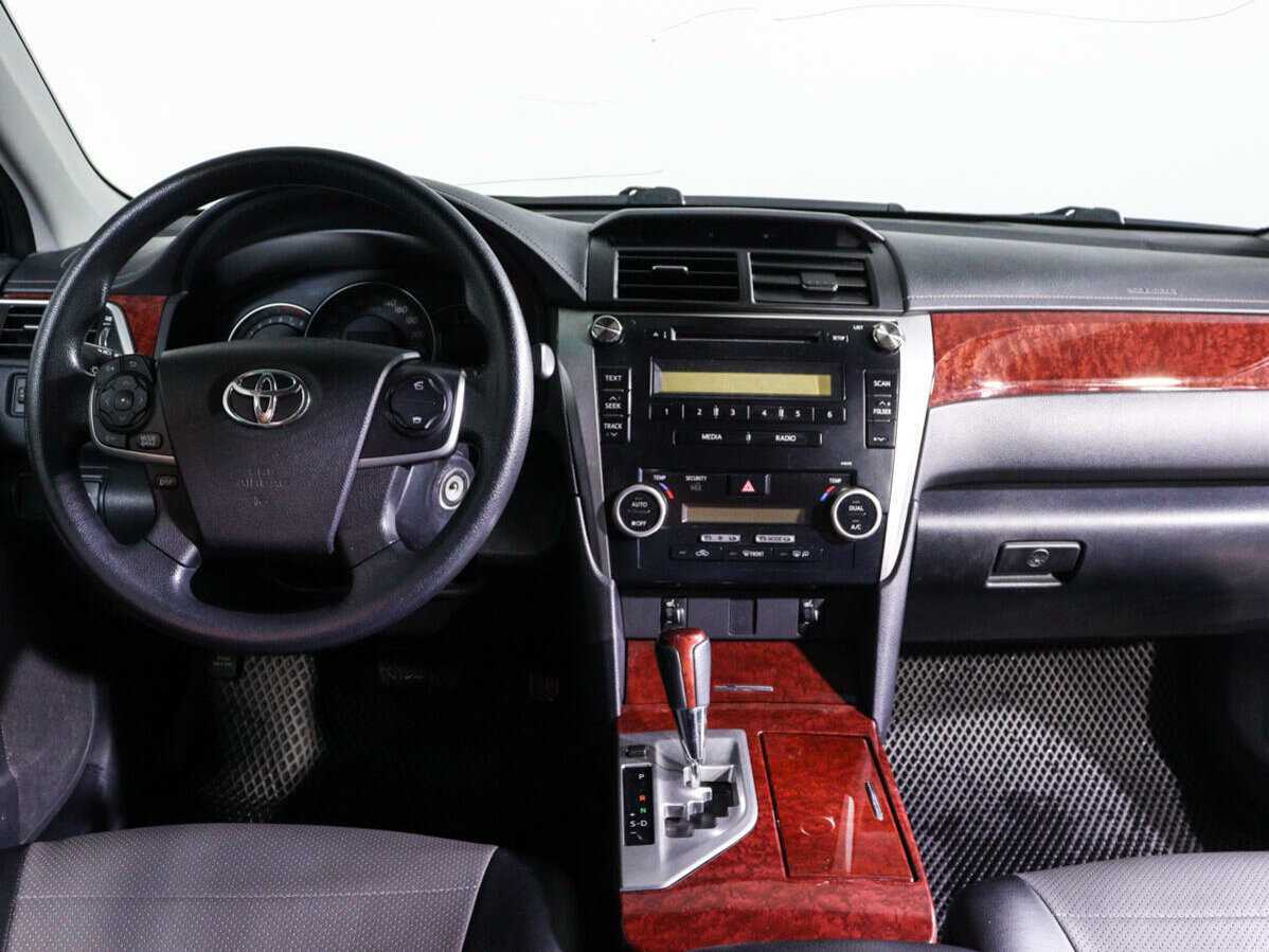 Купить Toyota Camry, 2013, 100 350 км.. Фото: #11
